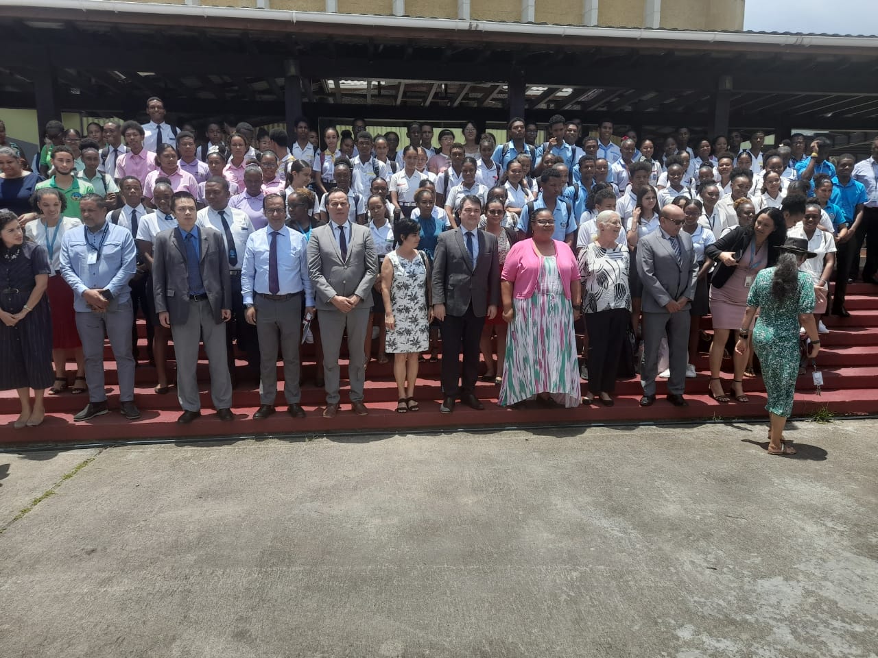 Ambassador of the Order of Malta participates in “Ambassadors Talk” at the University of Seychelles